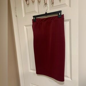Y2k pencil skirt size medium burgundy